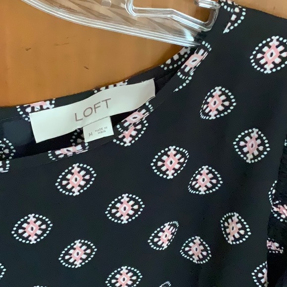 Loft blouse size medium. - Picture 2 of 5